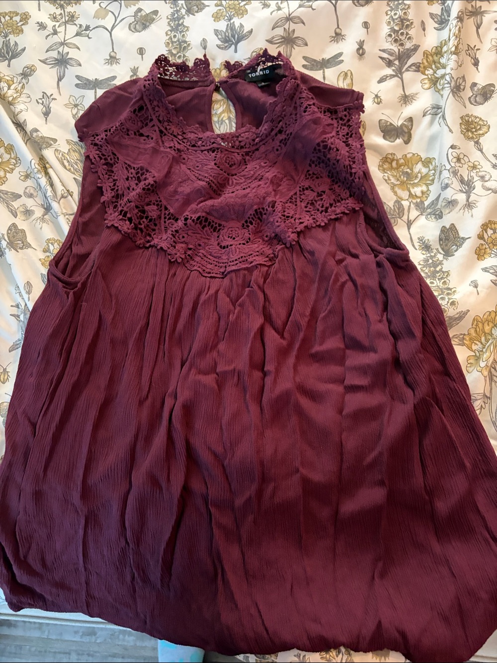 torrid Wine Lace Yoke Sleeveless Camisole